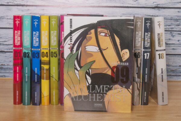 DÍA DE LA MADRE | Fullmetal Alchemist, de Hiromu Arakawa. Kanzenban | Norma Editorial, España - immagine 10
