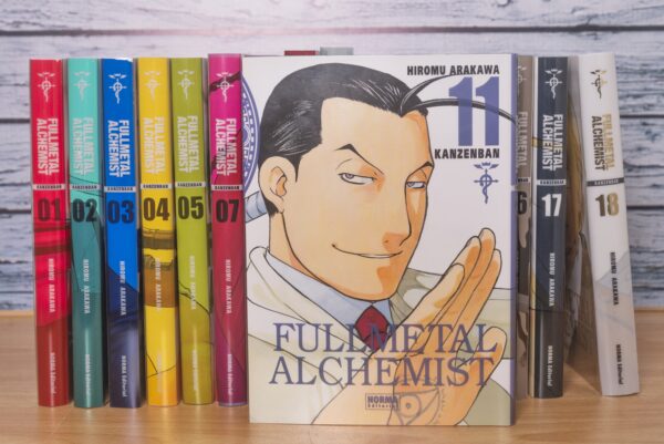 DÍA DE LA MADRE | Fullmetal Alchemist, de Hiromu Arakawa. Kanzenban | Norma Editorial, España - immagine 12