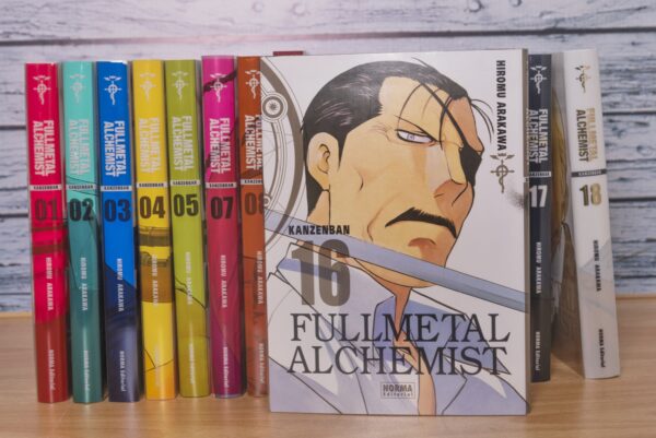 DÍA DE LA MADRE | Fullmetal Alchemist, de Hiromu Arakawa. Kanzenban | Norma Editorial, España - immagine 17