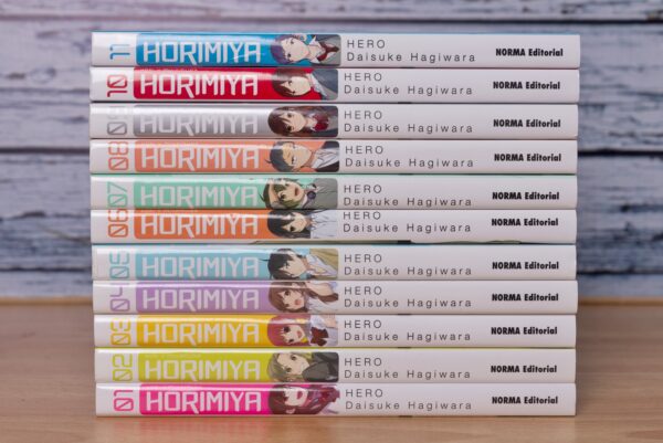DÍA DE LA MADRE | Horimiya | Norma Editorial, España - immagine 17