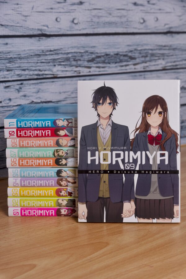 DÍA DE LA MADRE | Horimiya | Norma Editorial, España - immagine 10