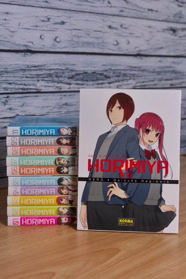 DÍA DE LA MADRE | Horimiya | Norma Editorial, España - immagine 11