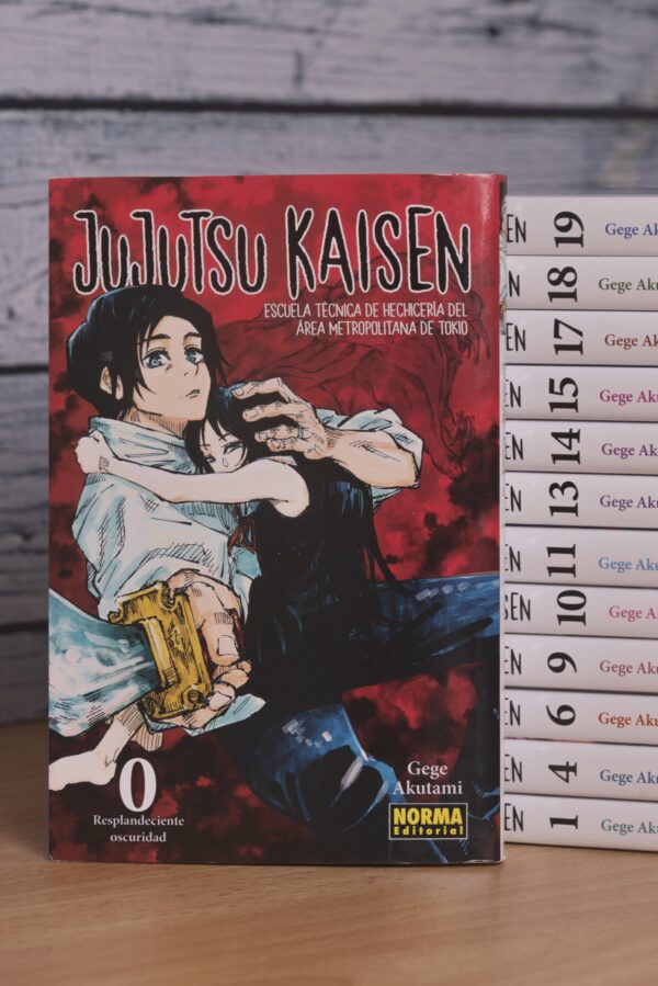 MANGA | Jujutsu Kaisen, de Gege Akutami | Norma Editorial - immagine 3