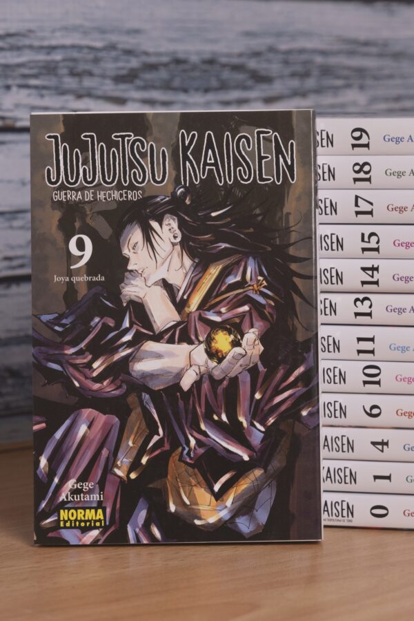 MANGA | Jujutsu Kaisen, de Gege Akutami | Norma Editorial - immagine 7